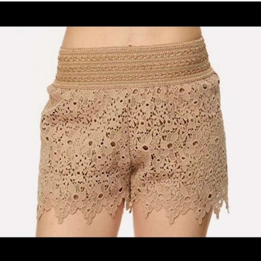 New Mix Lace Decorative shorts in tan size Medium